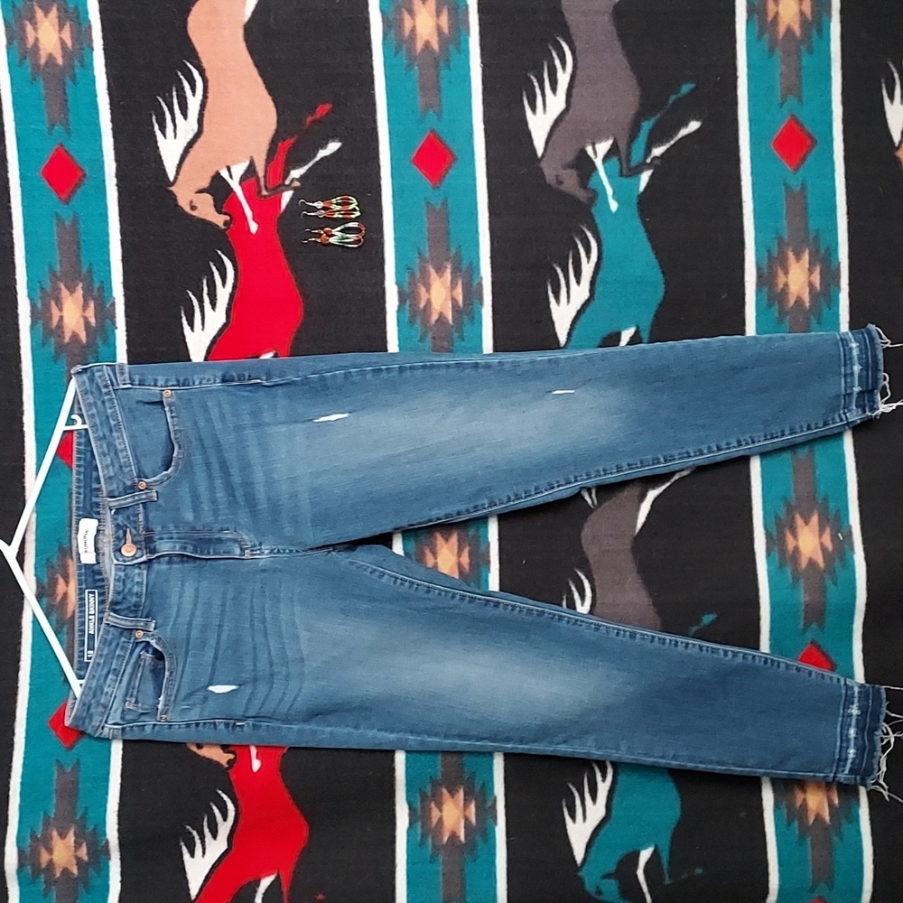Sonoma ankle skinny jeans, gently used